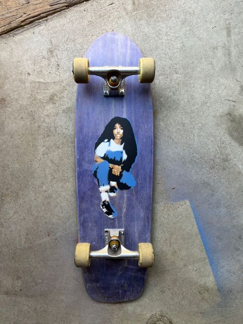 Longboard Cruiser, Cruiser Boards, Cool Skateboards, Skater Girl, Skater Girls, Spray Paint, Skateboarding, Skateboard, Spray