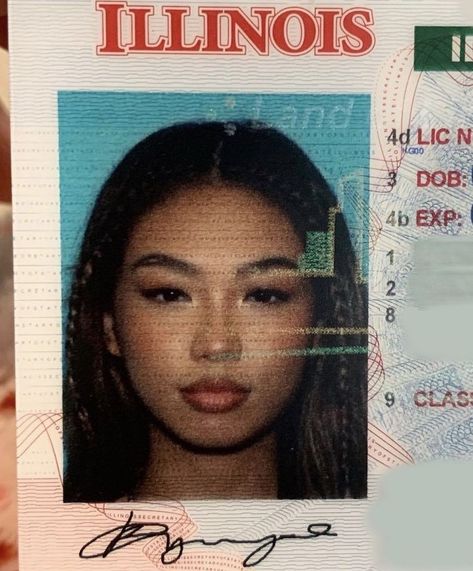 License Photo Aesthetic, Aesthetic Id Photo, School Id Pictures, Licence Photo, Passport Photo Makeup, Pretty Id Card Picture, Ssn Card, Spartan Tattoo, Passport Pictures