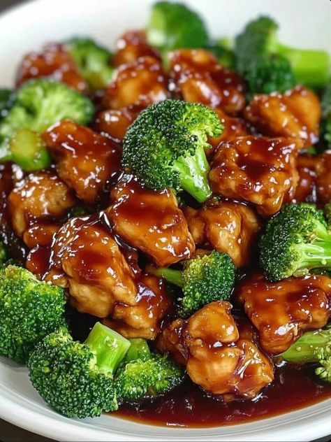 Health meal, low carbs meals, keto meal Bourbon Chicken Broccoli, Burbon Chicken Broccoli, Bourbon Chicken With Broccoli Recipe, Bourbon Chicken And Broccoli, Bourbon Chicken With Broccoli, Asian Chicken And Broccoli Recipes, Fresh Broccoli Recipes, Crockpot Bourbon Chicken, Best Bourbon Chicken Recipe