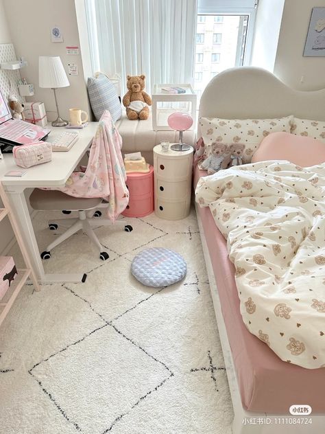 Chinese Bedroom Ideas, Ideas Cuarto, Pink Room Decor, Rooms Ideas, Cute Bedroom Ideas, Pastel Room, Pinterest Room Decor, Girly Room, Beautiful Bedroom