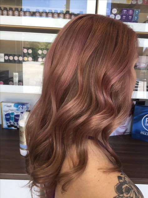 Rose Pink Peekaboo Hair, Light Brown Hair With Pink Highlights Rose Gold, Light Brown Hair With Peach Highlights, Rose Pink Brown Hair, Brown Hair With Peach Highlights, Rose Gold Auburn Hair, Strawberry Brunette Hair Rose Gold, Pink On Brunette Hair, Light Brown Hair With Light Pink Highlights