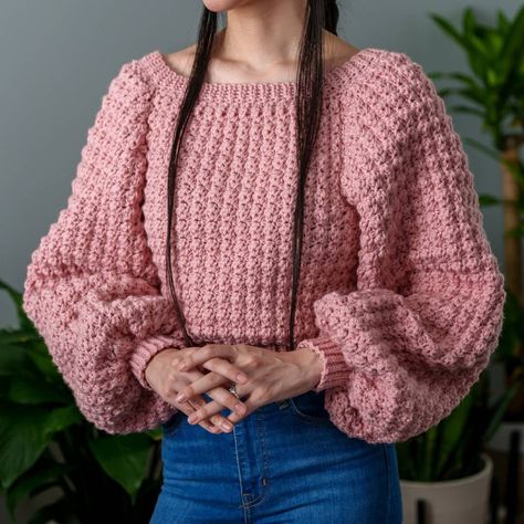 "Pattern Available! 💖" Trendy Balloons, Oversized Cropped Sweater, Balloon Sleeve Sweater, Amazing Crochet, Crochet Diy, Crochet Cardigan Pattern, Crochet Motifs, Modern Crochet, Sweater Crochet Pattern