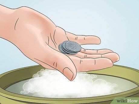 Cleaning Coins, How To Clean Coins, Coins Worth Money, Coin Worth, Old Coins, Ketchup, Baking Soda, Coin, Soap