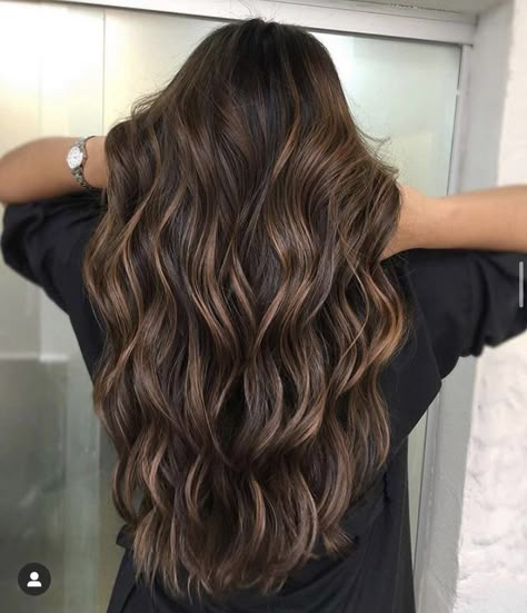 Dark Brown Hair Color Ideas, Balayage Hair Caramel, Rambut Brunette, Brown Hair Color Ideas, Black Hair Balayage, Dark Brunette Hair, Brown Hair Looks, Brown Hair Inspo, Brunette Hair With Highlights