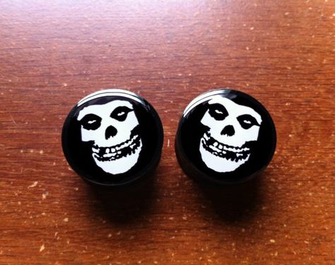 Misfits Plugs Buy 2 Pairs Get 1 Free by PlugHug on Etsy Stretched Ears, Cool Piercings, Body Jewelry Piercing, Body Modification, Tunnels And Plugs, Ear Gauges, Gauged Earrings, Plugs Earrings, Ear Candy