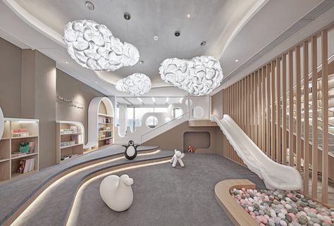 K.WAH ROYAL MANSION life Experience Center by GFD Indoor Play Area, Kindergarten Interior, Creative Kids Rooms, Daycare Design, Kids Cafe, Kids Interior Design, Playroom Design, Indoor Play, Kids Interior