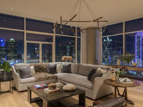 Ceo Fashion, Apartments Interior, Luxury Apartments Interior, Dallas Apartment, Buying Home, City Condo, High Rise Apartments, Luxury Modern Homes, Downtown Apartment