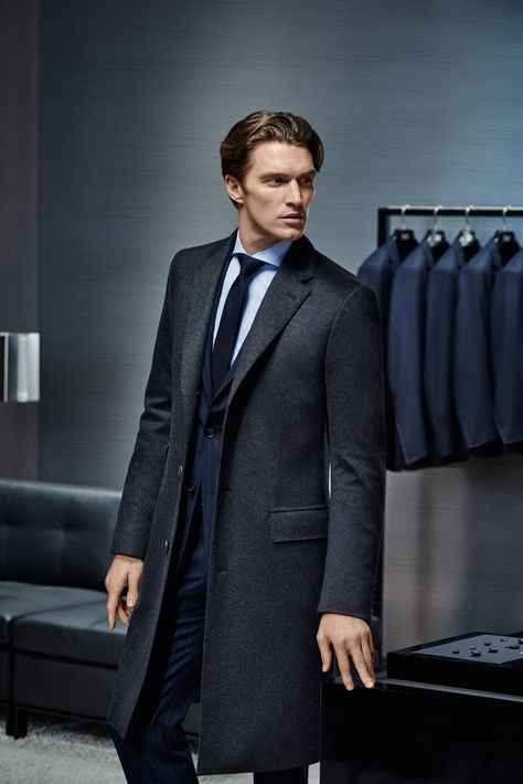 Suit And Overcoat, Suit Overcoat, Gentleman Mode, Real Castles, Mens Fashion Suits Casual, Hugo Boss Suit, Boss Suits, Men's Business Outfits, Black Overcoat