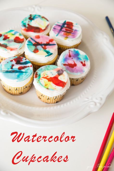 Watercolor Cupcakes Watercolor Cupcake Frosting, Paint Theme Cupcakes, Painting Party Snacks, Paint Party Cupcake Ideas, Paint Splatter Cupcakes, Art Party Cupcakes, Paint Party Cupcakes, Art Themed Cupcakes, Artsy Cupcakes