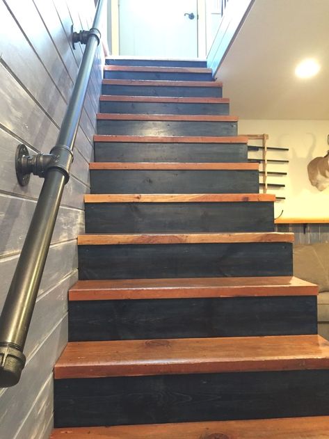 #basement #basementrenovation #diy Farmhouse Basement Stairs, Stained Basement Stairs, Basement Railing Ideas, Redo Basement Stairs, Basement Stairs Makeover, Basement Stair Railing Ideas, Industrial Basement, Basement Stairs Ideas, Basement Decoration