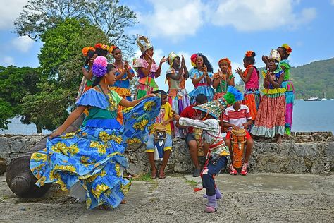 10 Fascinating Facts About Caribbean Culture - WorldAtlas Caribbean Culture West Indies, Caribbean Style Fashion, Dominica Culture, Caribbean Outfits, Caribbean Fashion, San Blas Islands, Jamaican Culture, Caribbean Style, Caribbean Culture