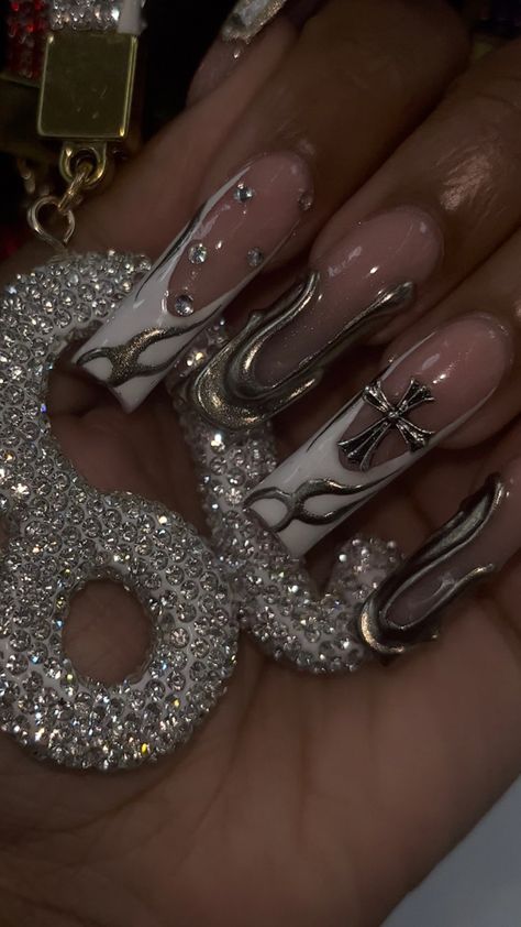 Chrome acrylic nails Silver Nails Coffin Shape, White Chrome Nails With Design, Chrome Birthday Nails, Chrome Birthday, Chrome Hearts Nails, Chrome Acrylic Nails, White Chrome Nails, Mens Nails, Coffin Shape