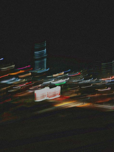 city night blurry aesthetic wallpaper Night Blurry Aesthetic, Blurry Aesthetic Wallpaper, City Photography Night, Killer Frequency, City Blur, Blurred Aesthetic, Nyc At Night, Stationary Business, Blurry Aesthetic