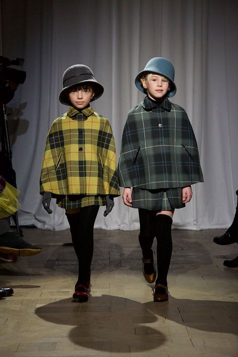 Kiddie Couture: The Bonpoint Fashion Show in Paris | Vogue Kidswear Trends, Kids Fashion Show, Vogue Kids, Kids Silhouette, Kids Clothes Sale, Kids Fashion Trends, Gucci Kids, Kids Fashion Clothes, Zara Kids