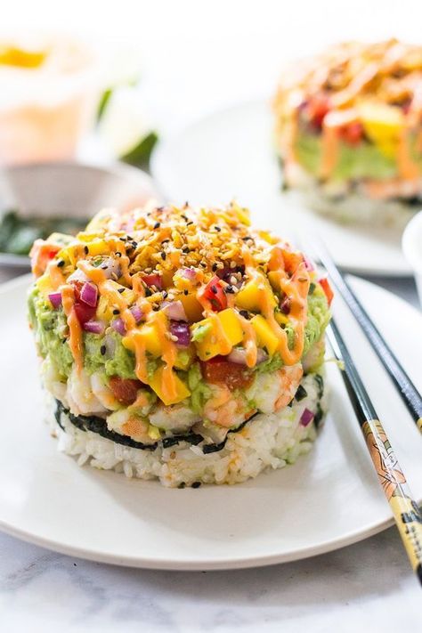 Shrimp Stacks, Sushi Stacks, Spicy California Roll, Resep Sushi, Dessert Sushi, Rainbow Roll, California Roll, Crock Pot Recipes, Clean Eating Dinner