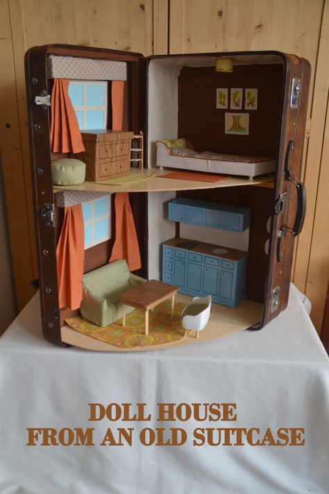 DIY Babrie Doll House made by FabRita. It is made from household items and you can close it and just put it away when the kids aren't playing anymore! Doll House Diy, Old Suitcases, My Sons, Miniature Diy, The Attic, House Diy, Doll Play, Kids Play, House Made