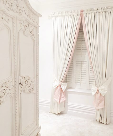 [I like the subtlety of a white room with small touches of pastel color.  I would choose different tiebacks, though.] Top 50 Prettiest & Most Inspiring Home Decor Rideaux Shabby Chic, Girls Bedroom Curtains, Chic Interior Design, Shabby Chic Curtains, Shabby Chic Room, Pink Curtains, Shabby Chic Dresser, Decor Shabby Chic, Shabby Chic Interiors