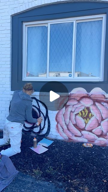 Megan Jefferson Art on Instagram: "Doing my favorite thing on a Friday- painting’ big fluffy flowers! @prosotobeautystudios #howtospraypaint #howtopaintflowers #flowerpainting #muralpainting #mural #murals #muralart #indianapolisartist #flowermurals #peony #peonies #castleton #castletonindiana" Flower Spray Paint, Spray Paint Flowers, Wall Painting Flowers, Fluffy Flowers, Flower Mural, Flower Spray, Painting Videos, Mural Painting, Mural Art