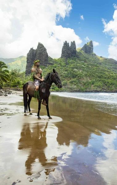 The Marquesas Islands | Where Are The Marquesas Islands? Solar Backpack, Big Suitcases, Travel Equipment, Marquesas Islands, Belly Bag, Holster Bag, Multifunction Bag, Canvas Travel Bag, Business Backpack