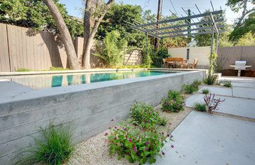 Inspiration: Beautiful Above-Ground Pools | Excellence at Home Raised Pools, Lap Pool Designs, Kleiner Pool Design, Concrete Swimming Pool, Moderne Pools, Pool Inspiration, Simple Pool, Best Above Ground Pool, Pool Landscape Design