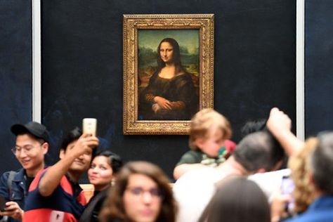 Louvre’s da Vinci Retrospective Shatters Attendance Record With Over One Million Visitors Mona Lisa Museum, Best Coffee In Paris, Lisa Design, Art Apps, Breaking In, Royal Academy Of Arts, Louvre Paris, Louvre Museum, How To Speak French