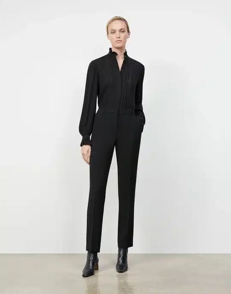 The 13+ BEST Shoes To Wear With Dress Pants In Winter (as A Woman!) Booties With Straight Leg Pants, Semi Formal Dress Pants Outfit, Womens Black Slacks Outfit, Women’s Dress Pants, Shoes To Wear With Dress Pants, Ankle Pants With Boots, Dress Pants Outfits Work, Shoes With Dress Pants, Black Pants Outfit Winter