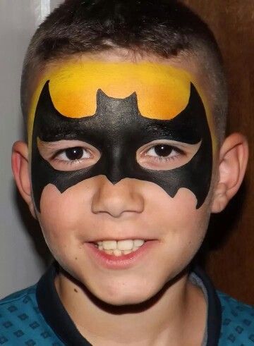 Face Painting Inspiration, Bat Face Paint, Batman Face Paint, Halloween Face Paint Designs, Superhero Face Painting, Halloween Face Painting, Batman Face, Mime Face Paint, Halloween Makeup For Kids