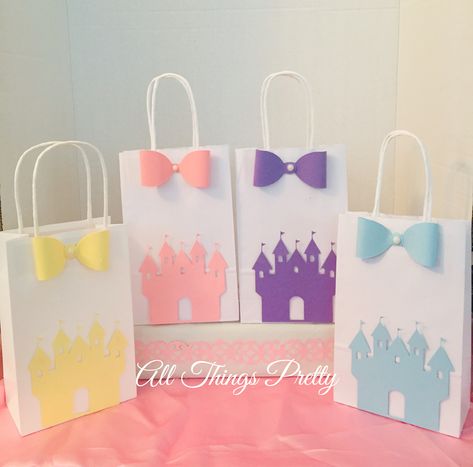 Disney Theme Birthday Party Decorations, Baby Disney Princess Party, Disney Princess Goodie Bags, Princess Birthday Party Goodie Bags, Princess Birthday Party Favors Gift Bags, Disney Princess Candy Bags, Disney Princess Favors, Princess Party Goodie Bags, Pastel Disney Princess Party