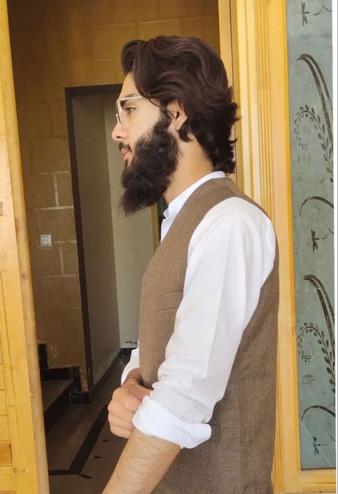 Muslim Long beard and Long hair style Sunnah Hairstyle Men, Islamic Hairstyle For Men, Halal Haircuts For Men, Beard And Long Hair, Men With Cap, Muslim Beard, Styles Man, Long Hair Style, Beard Boy