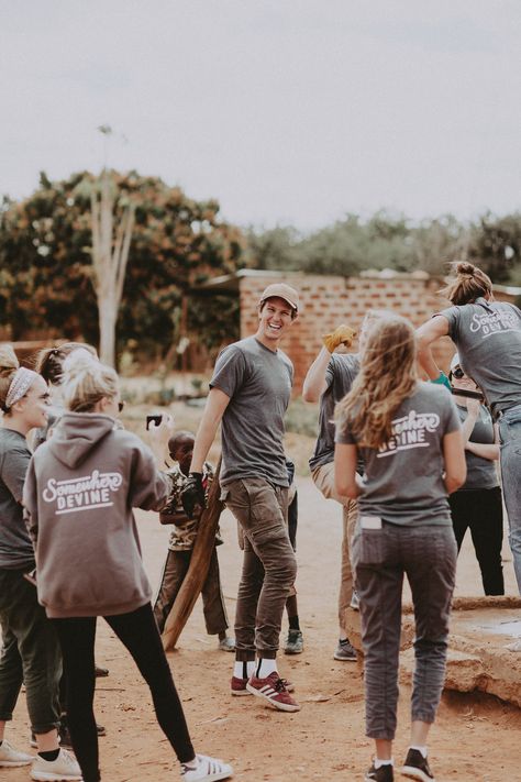 Africa Mission Trip, Christian Photography, Go And Make Disciples, Mission Work, Missionary Work, The Love Of God, Godly Relationship, Volunteer Work, Love Of God