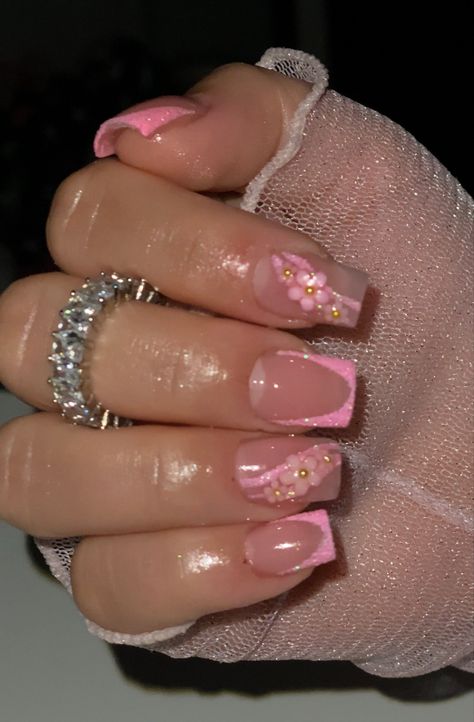 Spring nails Pink Nail Designs Square Short, Birthday Nail Inspo Acrylic Short, Square Latina Nails, Short B Day Nails, Small Acrylic Nails Square, Really Short Pink Nails, Pink Sweet 16 Nails Short, Spring Birthday Nails Short, Sweet Sixteen Nails Pink