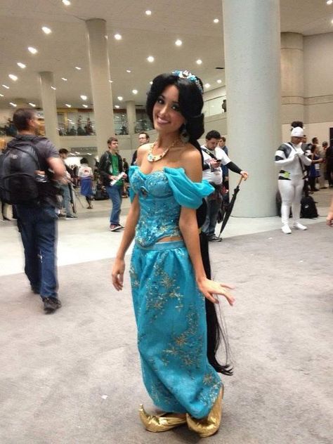 jasmine cosplay | ... Original | Princess Jasmine Costume, Jasmine Costume and Jasmine Jasmine Costume Ideas, Jasmine Costume Women, Jasmine Halloween Costume, Aladdin Costume, Cosplay Disney, Princess Jasmine Costume, Disney Princess Costumes, Princess Halloween Costume, Jasmine Dress