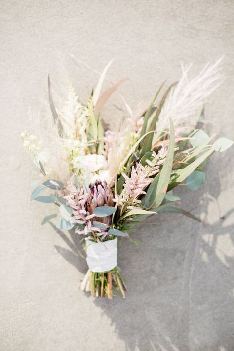 Rustic Beach Wedding Bouquet Astilbe Wedding, Wedding Bouquets Beach, Astilbe Bouquet, Beach Bouquet, Orchid Bouquet Wedding, Beach Wedding Style, Rustic Beach Wedding, Beach Wedding Centerpieces, Cascading Wedding Bouquets