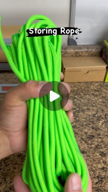 Modern Guide to Knots on Instagram: "My favorite way to store rope. #awesomeforsale #paramax #rope #camping" Nautical Rope Crafts, Essential Knots, Fishing Knots Tutorials, Scout Knots, Camping Rope, Boat Rope, Camping Knots, Rope Training, Survival Knots