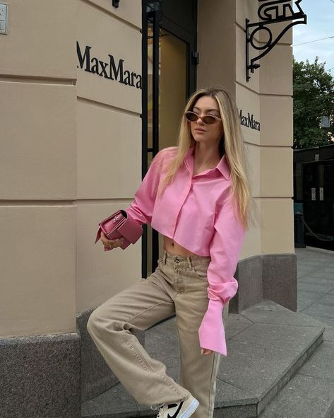 Pink Longsleeves Outfit, Liza Rudkevich, Longsleeves Outfit, Outfits Fresas, Street Style Inspiration, Comfy Fashion, Cute Simple Outfits, Girly Fashion, Girly Outfits