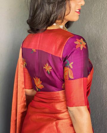 Two Colours Blouse Designs, Trendy Blouse Designs For Silk Sarees, Colour Blouse Designs, Patchwork Blouse Designs, Blouse Designs High Neck, Cotton Saree Blouse Designs, Saree Blouse Neck Designs, New Saree Blouse Designs, Traditional Blouse Designs