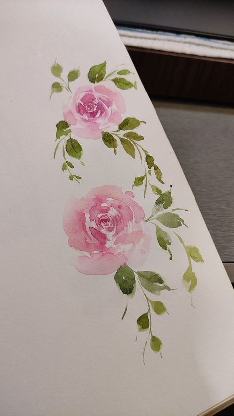 Watercolor Roses - loose floral painting #watercolor #inspiration #drawing #illustration #watercolorpainting Rose Watercolor Drawing, Watercolor Paintings Of Roses, Watercolor Rose Bookmark, Floral Water Painting, Pink Rose Watercolor Painting, Watercolour Loose Flowers, Watercolor Rose Bouquet, Rose Flower Watercolor Painting, Rose In Watercolor