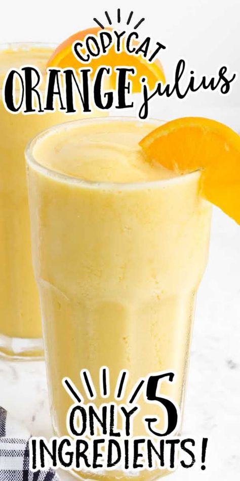 This Orange Julius is a frothy drink that is a blend of tangy orange juice and sweet vanilla flavors that give it that signature Orange Julius creamsicle taste. Orange Julius Recipe With Orange Juice, Protein Orange Julius Recipe, Easy Orange Julius Recipe, Healthy Orange Julius Recipe, Orange Creamsicle Drink, Orange Julep, Creamsicle Drink, Orange Julius Smoothie, Orange Julius Recipe