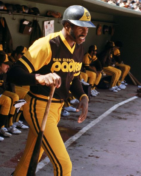 San Diego Padres - Uniforms: The Good, the Bad and the Ugly - http://espn.go.com/mlb/photos/ga... Brown and mustard was definitely not a good look. On the other hand, with these unis, the players could have easily shifted to taking fast-food orders at Padres owner Ray Kroc's other business. Mlb Uniforms, San Diego Padres Baseball, Padres Baseball, Baseball Helmet, Baseball Uniforms, Arizona Diamondbacks, Team Uniforms, Colorado Rockies, Sports Uniforms