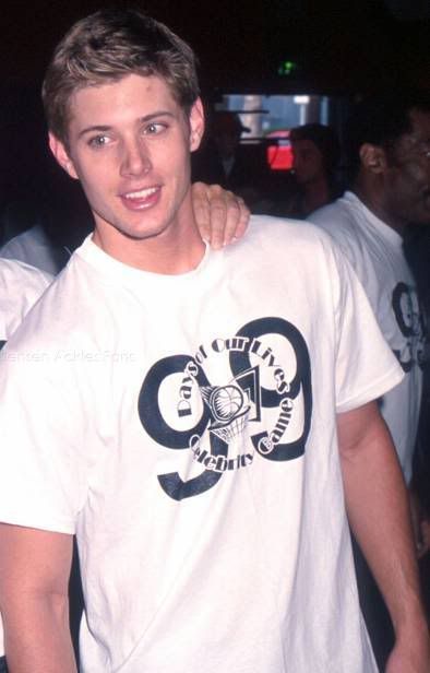 jensen ackles Jared Padalecki, Lisa Frank, Dean Winchester Hot, Jesen Ackles, Winchester Supernatural, Pahlawan Marvel, Supernatural Dean, Supernatural Funny, Black Eyed