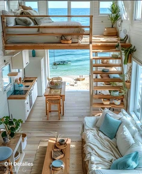 Design Casa Piccola, Tiny Beach House, Boho Beach House, Tiny House Inspiration, Dream Beach Houses, Cottage Interior, Surf House, Beach House Interior, Beach House Design