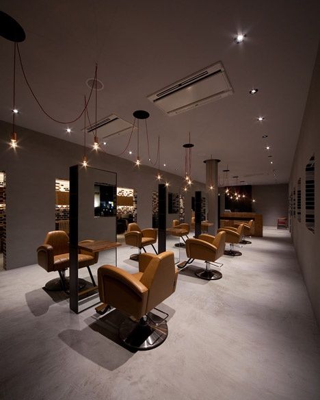 Salon Interior Design. Salon With Windows, Free Standing Salon Station Ideas, Hairdressing Salon Interior Design, Mirror Divider, Hair Salon Interior Design Ideas, Hair Salon Interior Design, Salon Interior Design Ideas, Interior Design Color Schemes, Salon Lighting