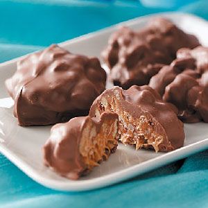 Chocolate Billionaires Recipe -I received this recipe from a friend while living in Texas. When we moved, I was sure to take the recipe with me. Everyone raves about these chocolate and caramel candies. —June Humphrey, Strongsville, Ohio Chocolate Billionaires, Truffles Candy, Chocolate Buffet, Pear Desserts, Baking Deserts, Holiday Fudge, Apple Cakes, Candy Man, Candy Truffles