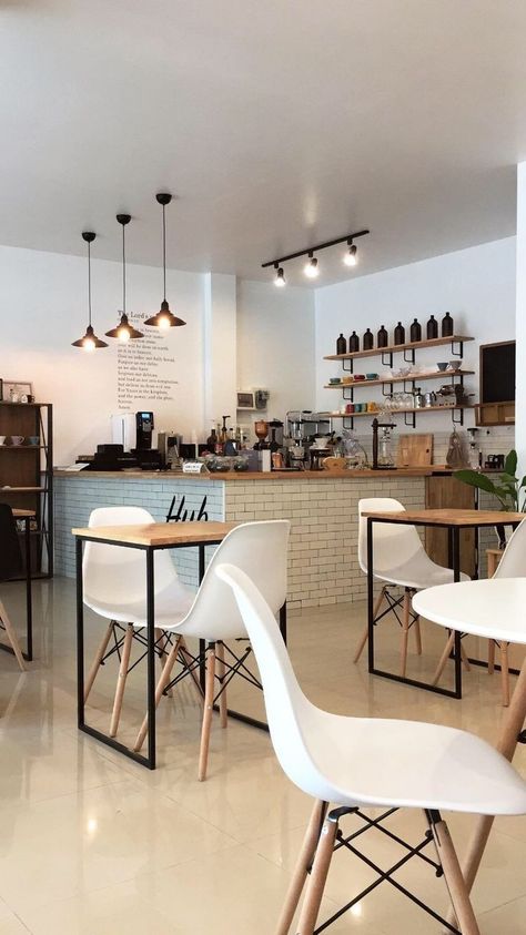 Simple Cafe Food Ideas, Small Cafe Ideas Interior, Coworking Cafe Design, Cafe Desine, Small Cafe Interior Simple, Small Cafe Shop Design, Small Cafe Design Ideas Simple, Small Cafeteria Design, Small Cafe Design Ideas