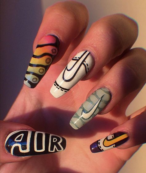 Streetwear Nails Acrylic, Nike Nails Designs, Street Wear Nails, Hypebeast Nails, Tn Nails, Sneaker Nails, Nails Nike, Nike Nails, Bandana Nails