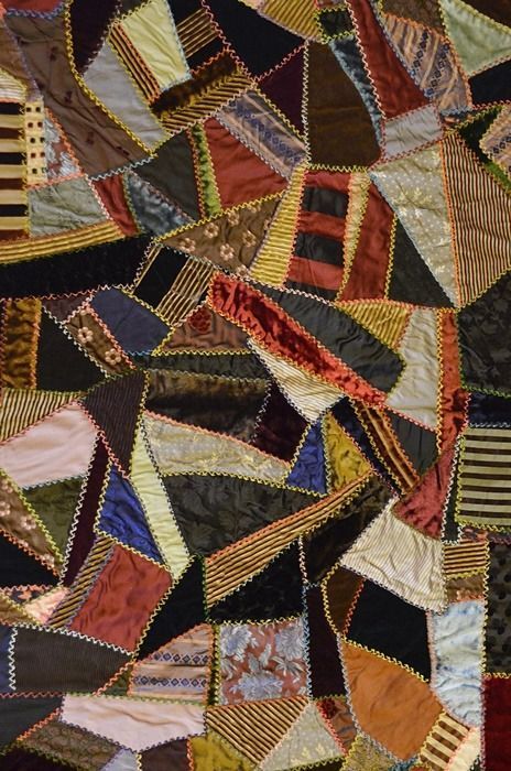 Patchwork Aesthetic, Crazy Quilt Blocks, Art Painting Tools, Crazy Patchwork, Vintage Repurposed, Sustainable Textiles, Sew Easy, Christmas Ornament Pattern, Fabric Ornaments