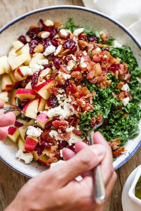 | Pinned to Loveleaf Co. Bacon Kale, Salad Kale, Kale Salad Recipes, Macaroni Salad Recipe, Apple Cranberry, Idee Pasto Sano, Kale Salad, Cucumber Salad, Healthy Salad Recipes