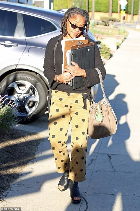 The 62-year-old grandmother-to-be was seen smiling as she returned to her home in Los Angeles shortly after the announcement Doria Ragland, Queen Esther, Princess Meghan, 2025 Year, Duchess Meghan, American Princess, Kensington Palace, Louis And Harry, In Laws