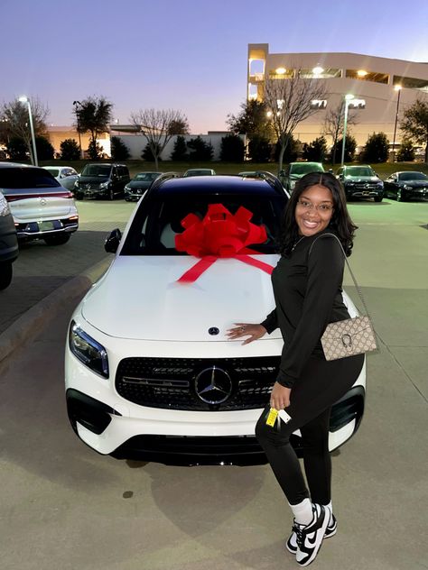 Luxury Cars Black Women, Black Mercedes Benz Aesthetic Girl, License Black Women, Nice Cars For Women Black, First Car Black Woman, Black Woman Luxury Car, New Car Aesthetic Black Woman, Black Woman Driving Car Aesthetic, Girl Boss Aesthetic Black Women