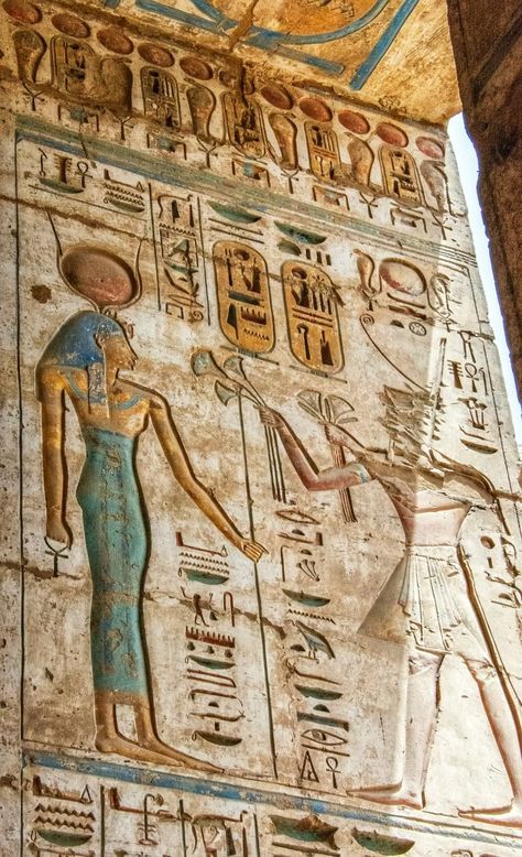 Ancient Aesthetic Egypt, Ancient Egypt Mood Board, Ancient Egypt Aesthetic Wallpaper, Egyptian Hyroglyphs, Aesthetic Ancient Egypt, Egyptology Aesthetic, Egypt Archeology, Ancient History Aesthetic, Ancient Egyptian Aesthetic